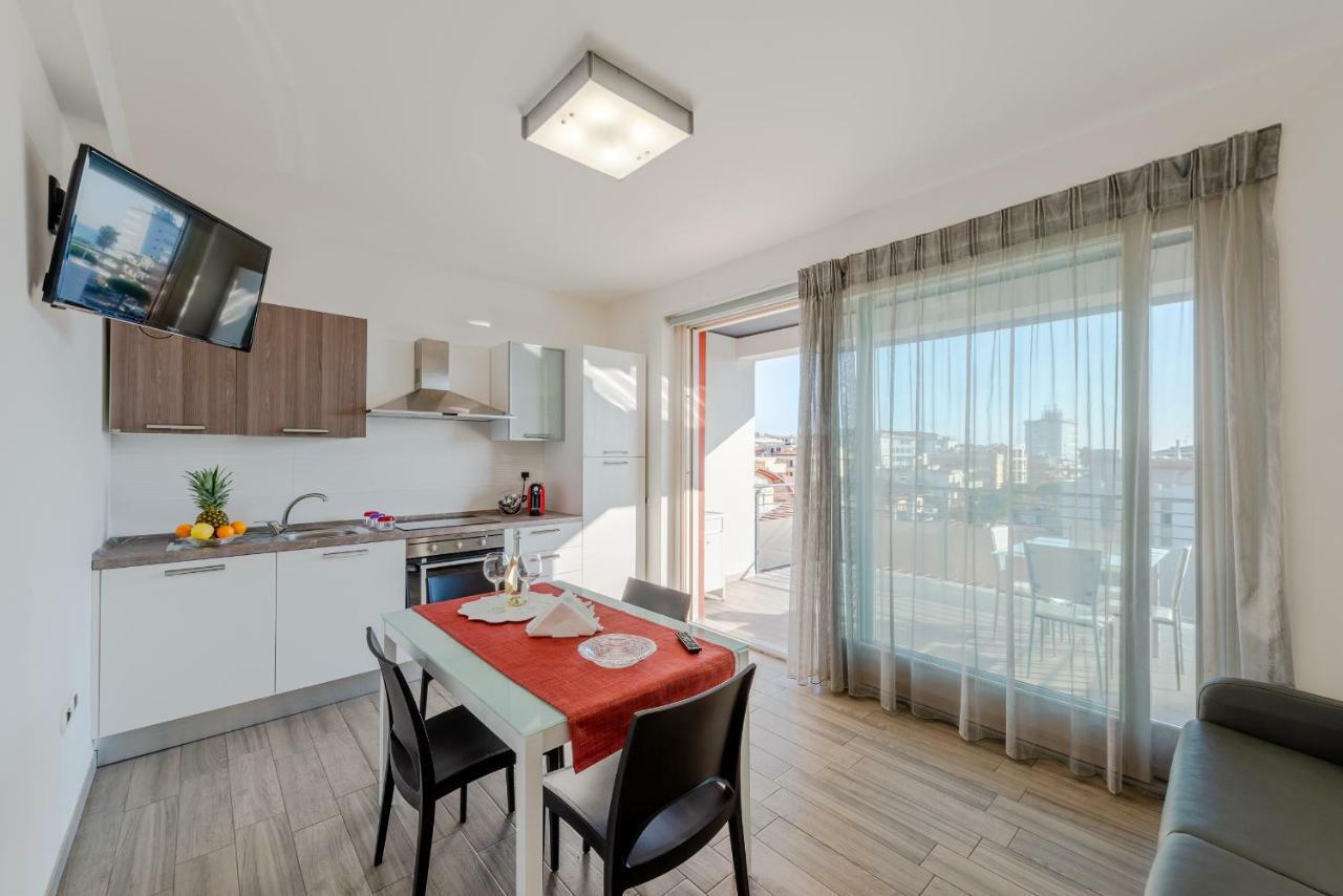 Boca Marina Aparthotel Alba Adriatica Exterior photo